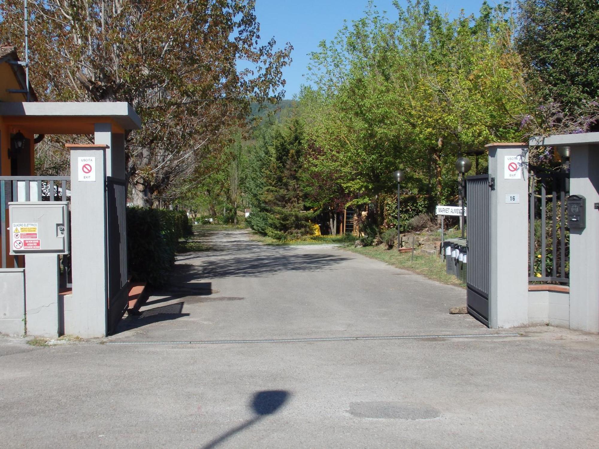 Camping Village La Chiocciola Capannole Exterior foto